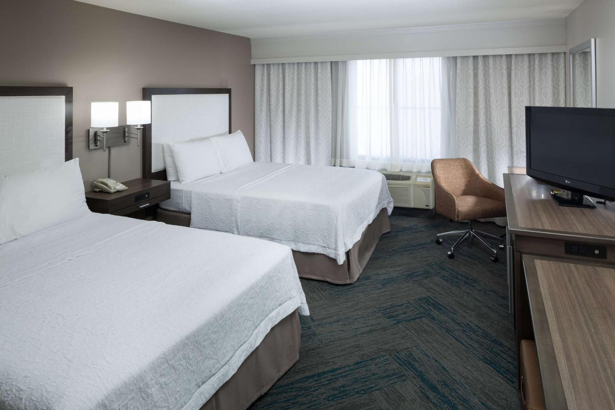 Hampton Inn Los Angeles Orange County Сайпръс Екстериор снимка