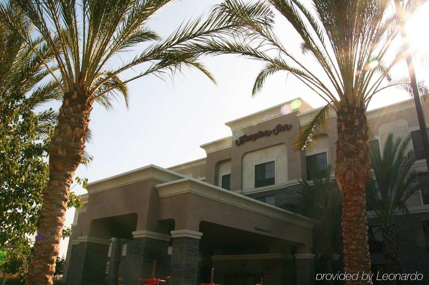 Hampton Inn Los Angeles Orange County Сайпръс Екстериор снимка